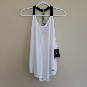 NWT NIKE WHITE & BLACK WORKOUT TANK TOP